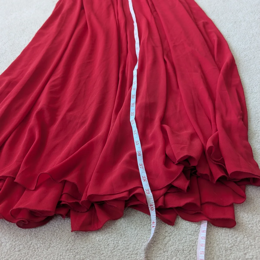 Elegant Red Maxi Skirt with Black Waistband - Picture 7 of 8
